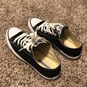 Black Converse